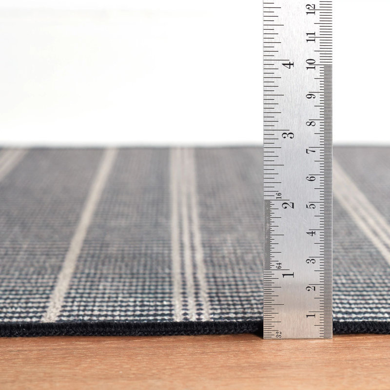 Samson Machine Washable Rug, Rectangle 6' x 9', Black