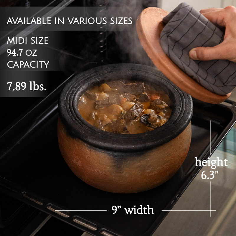 Hakan Efes Clay Pot with Lid, Unglazed Terracotta, 3.4 qt