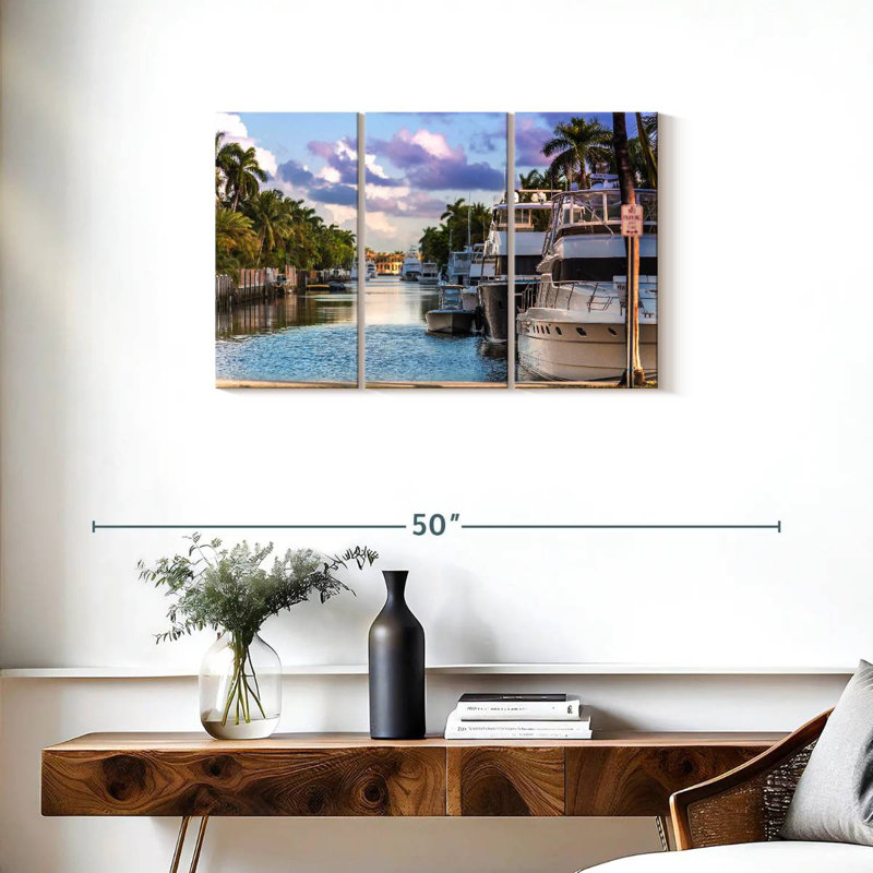 Mehar Fort Lauderdale Yachts, 20" H x 33" W