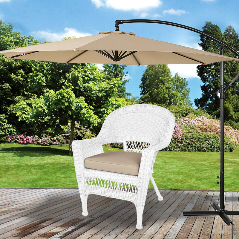 Arliss Steel Outdoor Lounge Chair, White, Tan