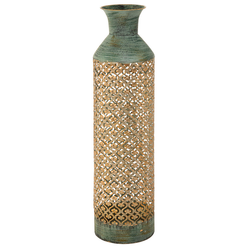 Breven Iron Decorative Bottle