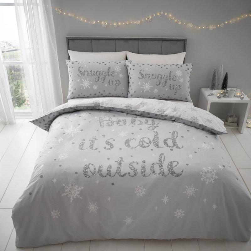 Baby It's Cold Outside Duvet Cover Set, Kingsize - 2 Pillowcases Standard (50 x 75cm)