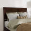 Lit plateforme en bois massif Valencia avec pied de lit assorti Valencia-1230722588-1230722529