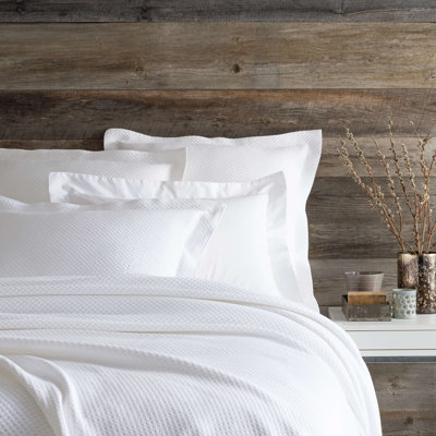 Petite Trellis Matelasse Coverlet