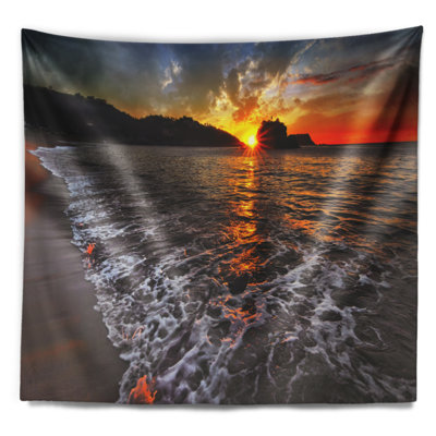 Tapisserie de soleil et d’ondulations avec réglage de mer