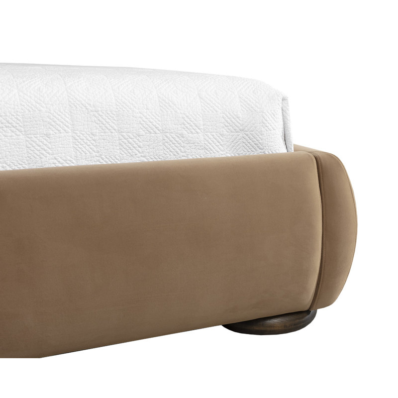 Rigney Upholstered King Scalloped Bed