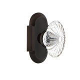 Cottage Plate with Oval Fluted Crystal Door Knob