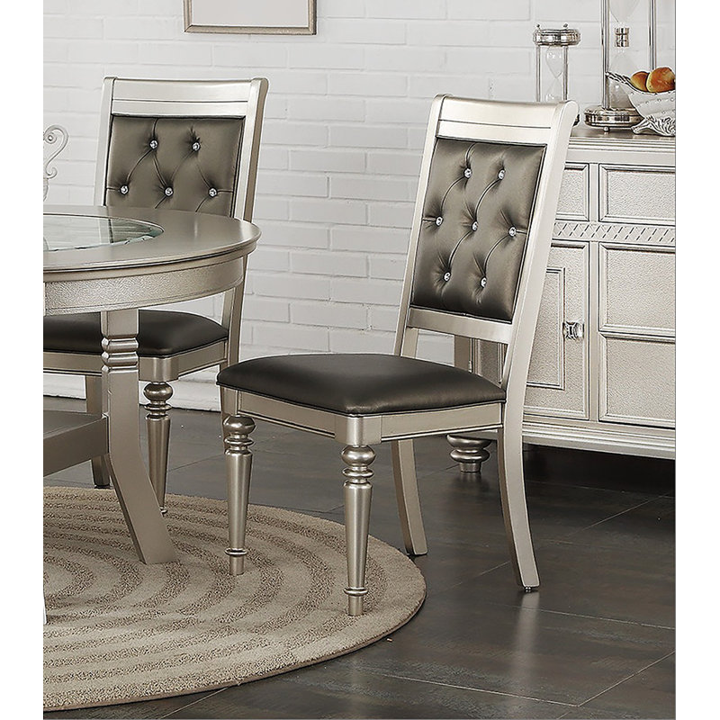 Ensemble de 2 chaises d'appoint luxueuses rembourrées argentées capitonnées Luxury