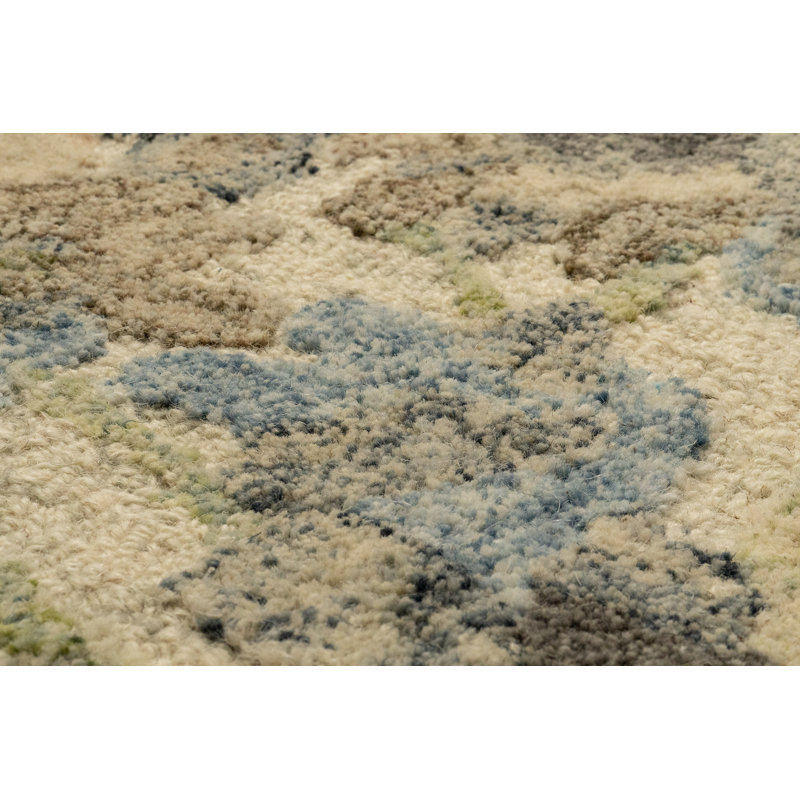 Hand Tufted Wool Floral Rug, Rectangle 5' x 8'