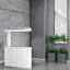 Aquarium aquarium semi-circulaire simple et moderne-106883933-106883929