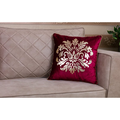  Metallic Gold Collection: 18 Inch X 18 Inch Throw Pillow Cushion Cover With Insert. Red