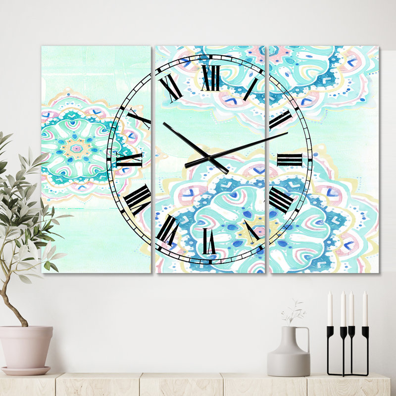 Horloge murale 3 panneaux Swigart