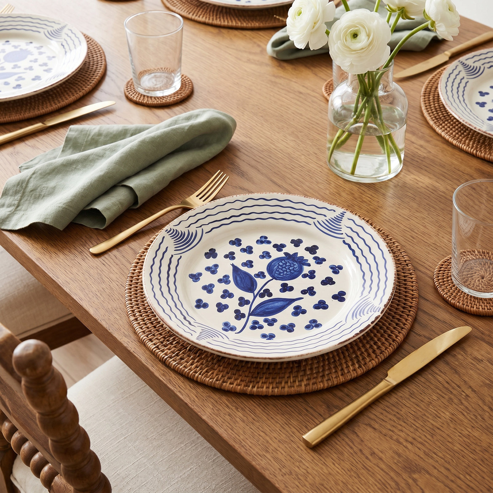 Casa Nuno 10" Ceramic Dinner Plate