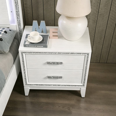 Table de chevet blanche de style moderne avec deux tiroirs de rangement