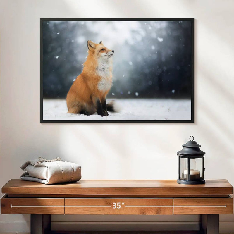 Dreamy Winter Fox, H 17 po x l 25 po