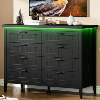 Commode noire à 8 tiroirs de 120 cm (47,3 po) avec prise électrique et éclairage DEL