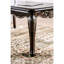 Table basse de style traditionnel avec bois massif et placage, pieds, finition, profondeur de 28 po, largeur de 48 po