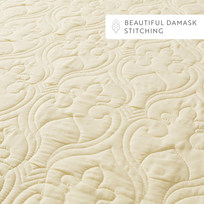 Becky Cameron Damask Pattern Lightweight Quilted Coverlet Set, King/Cal. King Coverlet + 2 King Shams, Yellow