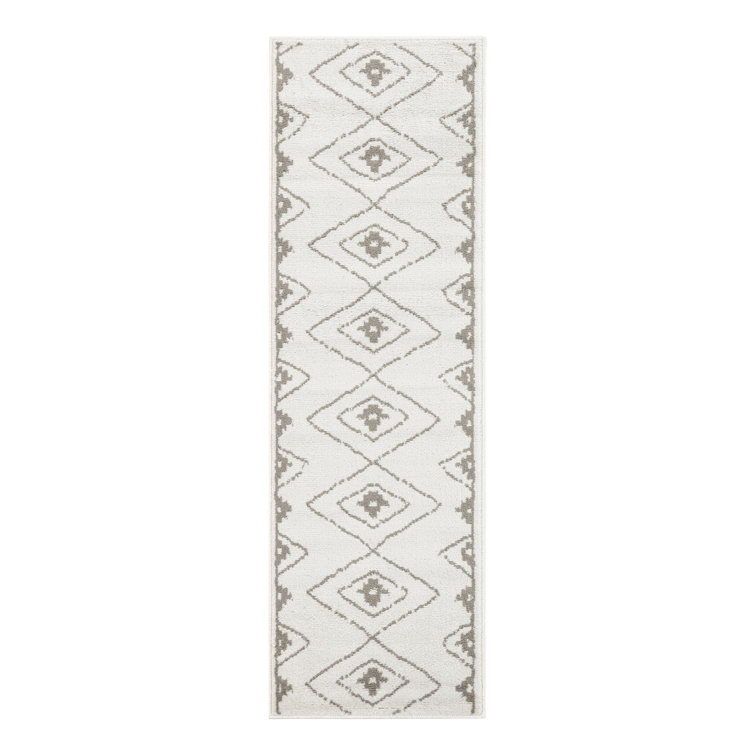 Latitude Run® Vefsna Nikolis Rug Ivory