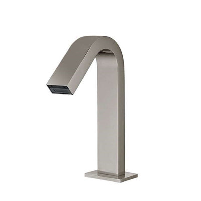 Robinet sans contact en nickel brossé avec fixation murale pour les salles de bain très fréquentées