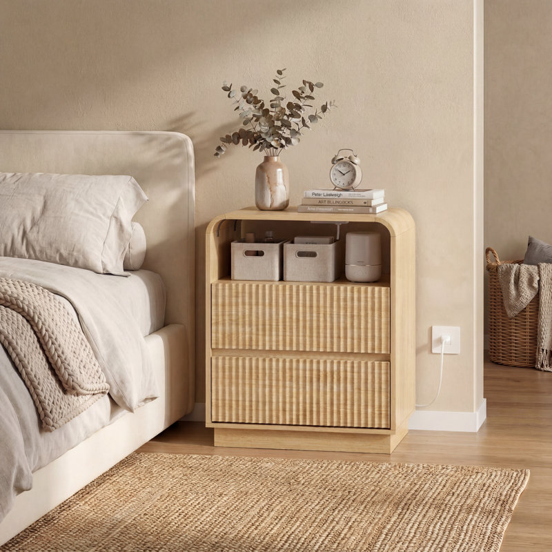 Table de chevet 3 tiroirs l 21,6 po avec station de charge, armoire de chevet cannelée de ferme pour chambre à coucher, profil profilé incurvé