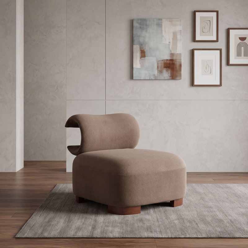 Modern Pet-Friendly Accent Chair with Curved Backrest, Solid Wood Base and Easy-Clean Upholstery, Brun