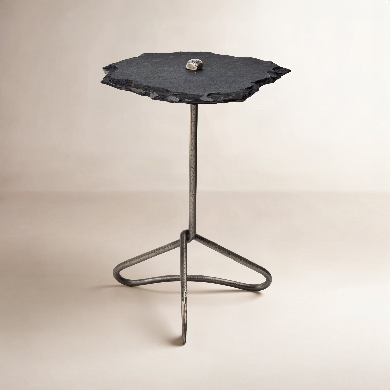 Goncalvo 19" Genuine Marble End Table, Black/Gray