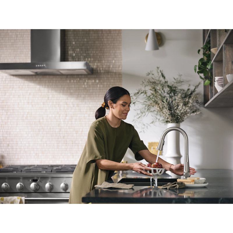 Moen Sleek MotionSense Wave Single Handle Pulldown Kitchen Faucet with Power Clean Technology, Spot Resist Stainless