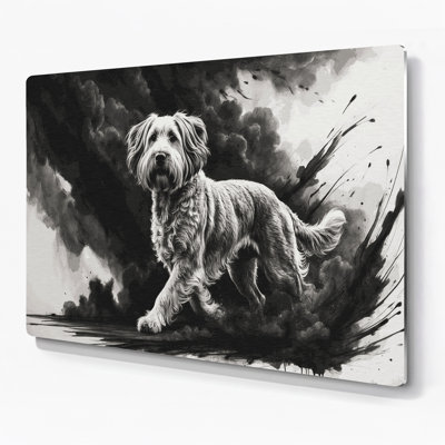 «Dogs Briard», art mural en métal gris