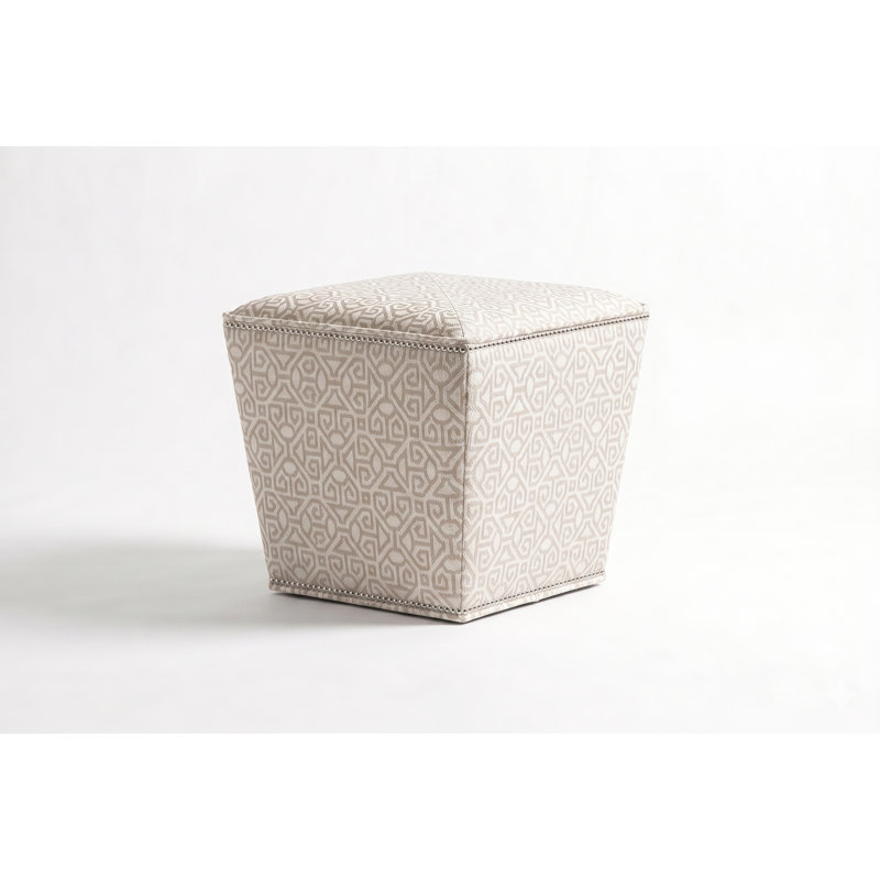 Kiki Ottoman, Beach Club Pool