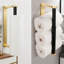 Le porte-essuie-tout sous l'armoire ne requiert pas de fixation ni de montage ni de vis. L'organisateur de salle de bain horizontal vertical permet d'économiser de l'espace. Peut contenir tous les rouleaux standards.-1997142323-1997142322
