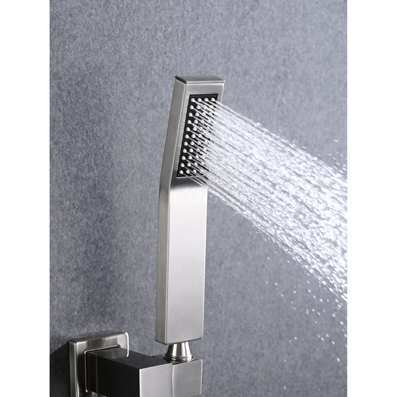Douche de plafond en acier inoxydable au fini nickel brossé avec douchette et tête de 16 po