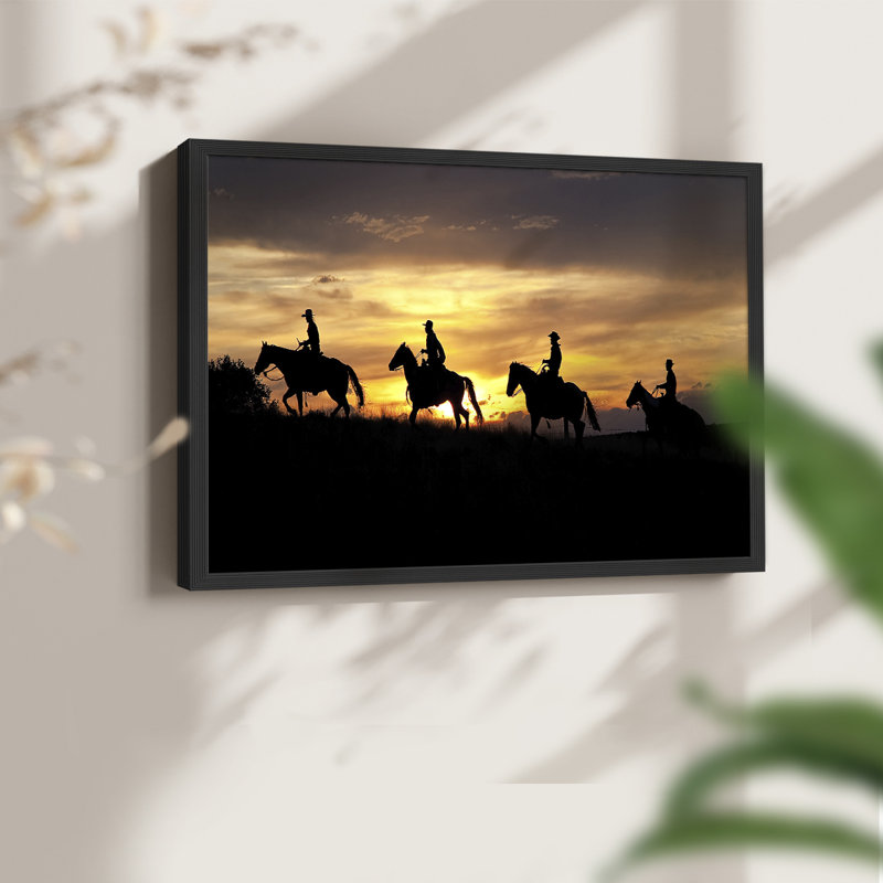 Sunset Cowboys - reproduction encadrée - réaménageable, H 22 po x l 28 po, Noir, noir, noir, noir