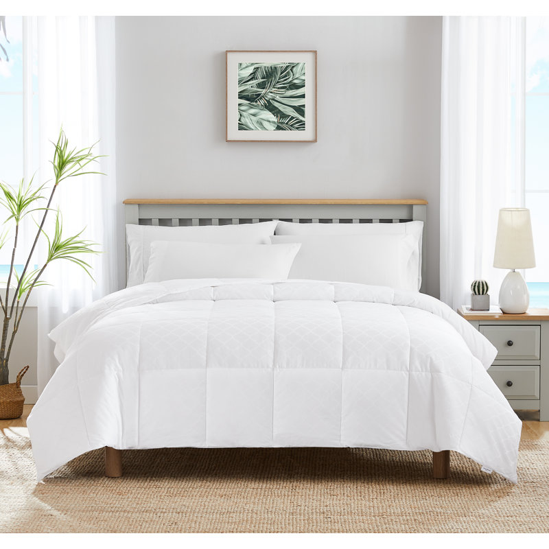 All Season Down Alternative Comforter, Queen