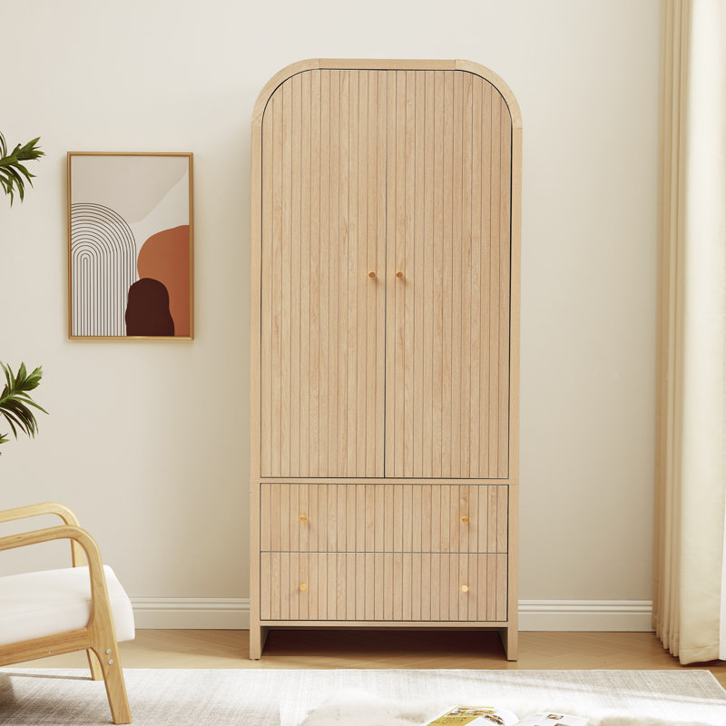 Armoire, Naturel