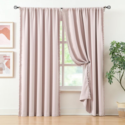 Panneaux de rideaux obscurcissants à pompon pour chambre à coucher pour filles roses 90 po
