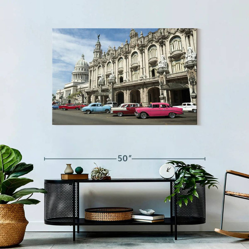 Lilie Prado Street Cars, H 30 po x l 45 po