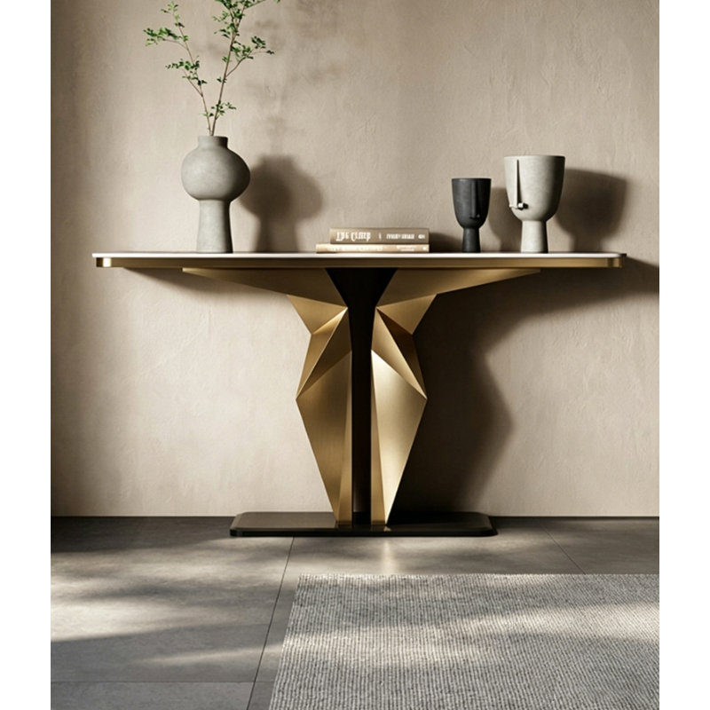 Console de luxe moderne en pierre et en métal, table d'entrée avec base à prisme géométrique, table lisse, canapé d'entrée autoportant