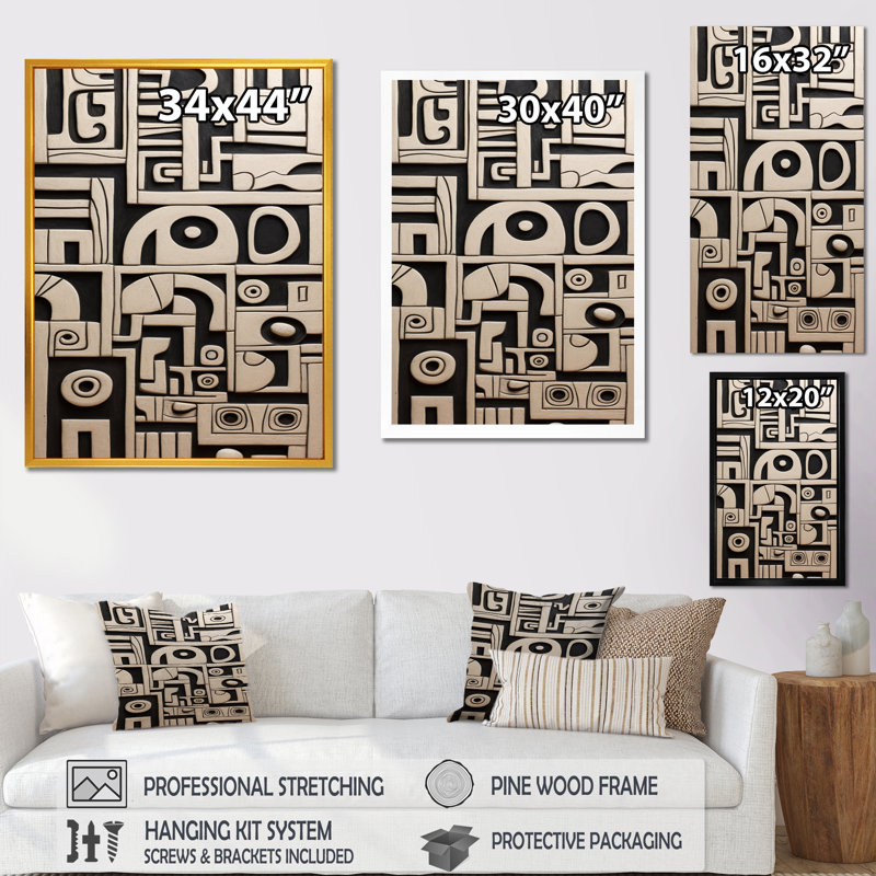 Sculptures tribales en noir et blanc - reproduction sur toile, Cadre flottant doré, H 32 po x l 16 po x P 1 po