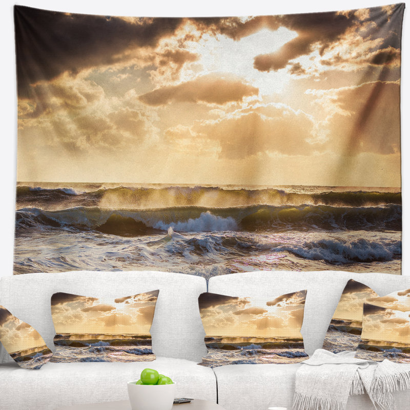 Tapisserie plage soleil levant et vagues bleues de la mer, H 50 po x l 60 po