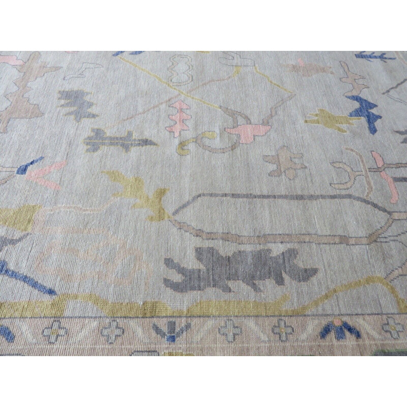 Tapis unique gris de 10 pi x 13 pi 9 po