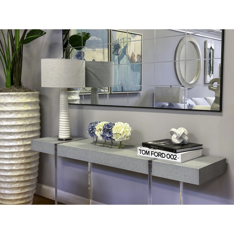 Hydrangeas Arranged in Oval Vase, White/Blue