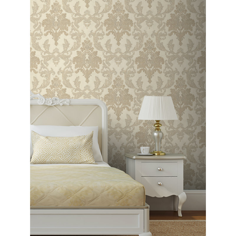 Manhattan Damask Wallpaper, Gold/Cream