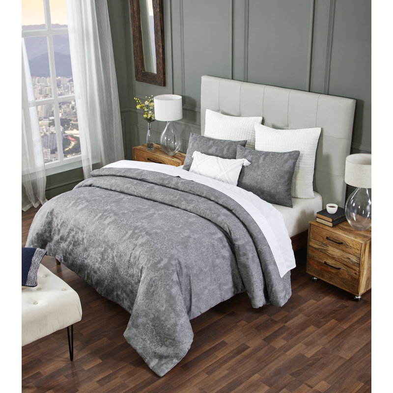 Vincent Collection Poly-Cotton Comforter Set, Queen Comforter + 2 Standard Shams, Gray
