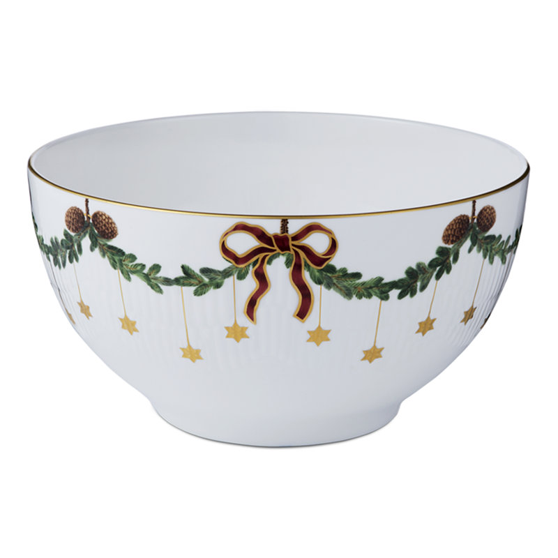 Royal Copenhagen Star Fluted Christmas Bone China 60 fl oz. Serving Bowl