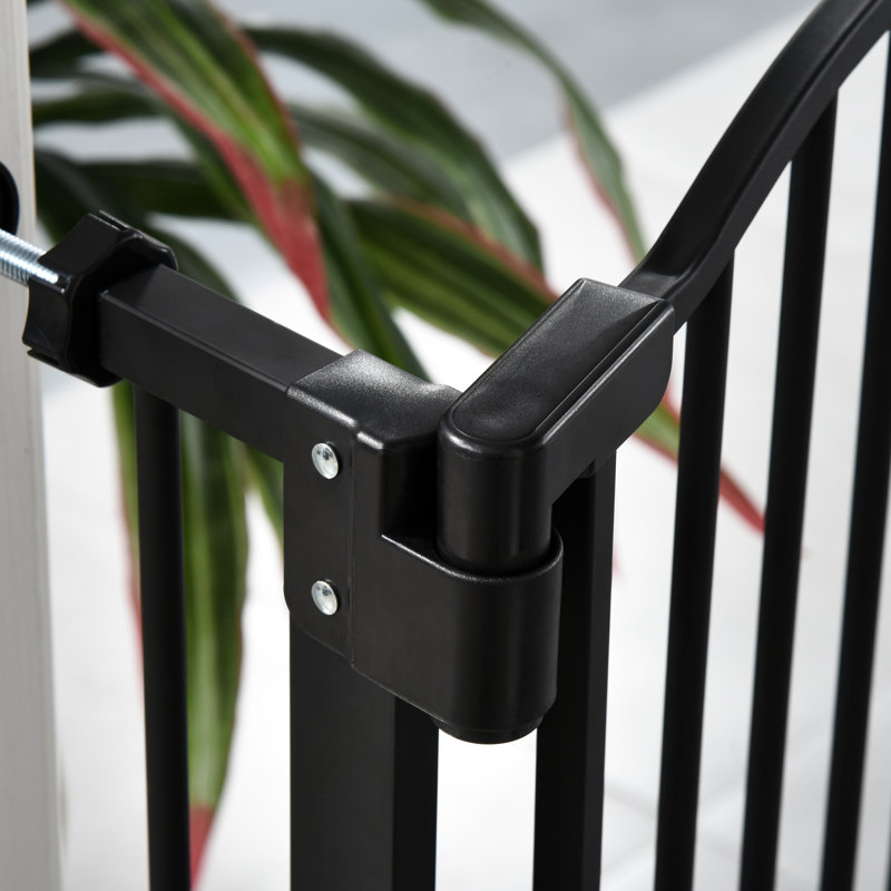 74-80cm Adjustable Metal Pet Gate Safety Barrier with Auto-Close Door Black