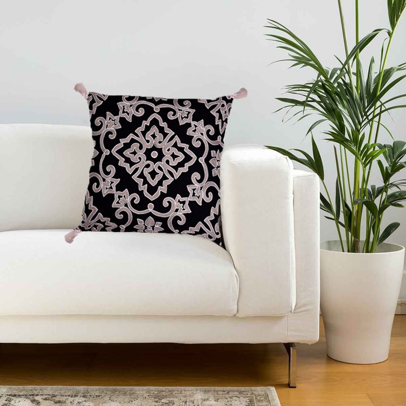Skelmersdale Oriental Velvet Pillow Cover
