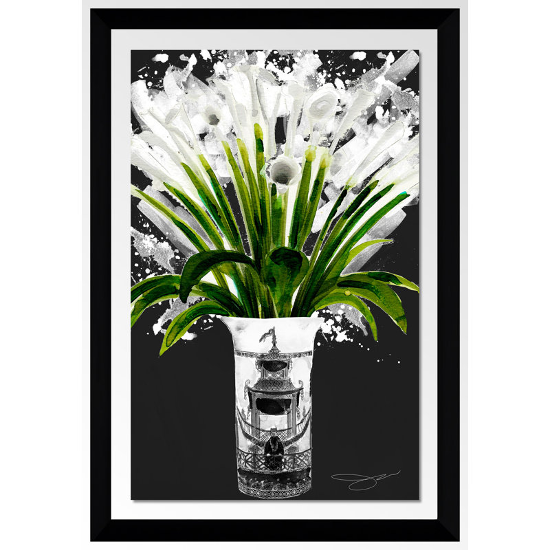 «Lillys Gray», impression, Cadre noir, H 27,5 po x l 21,5 po x P 0,75 po