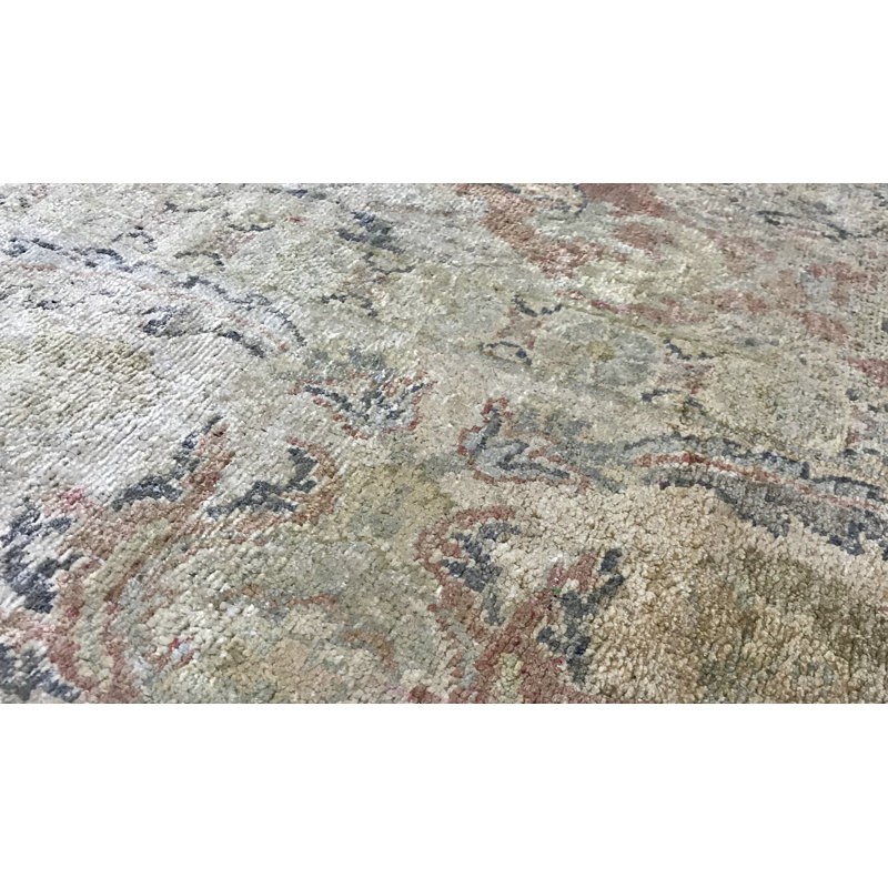 Sona Silk Oriental Area Rug