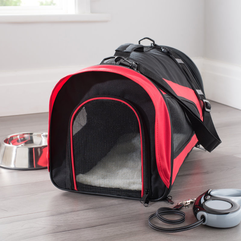 Chorley Collapsible Pet Soft-Sided Crate with 1 Door, Red